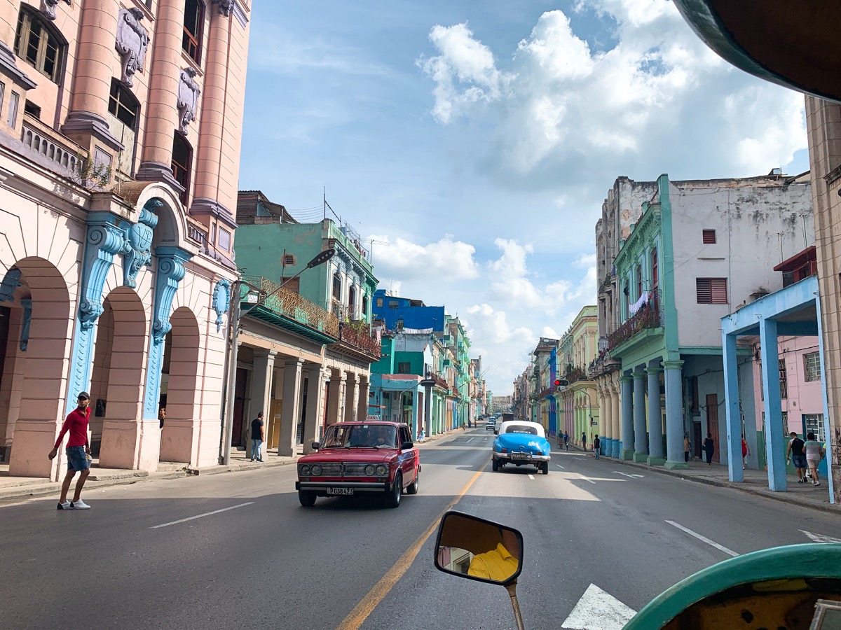 Cuba classiccar 33